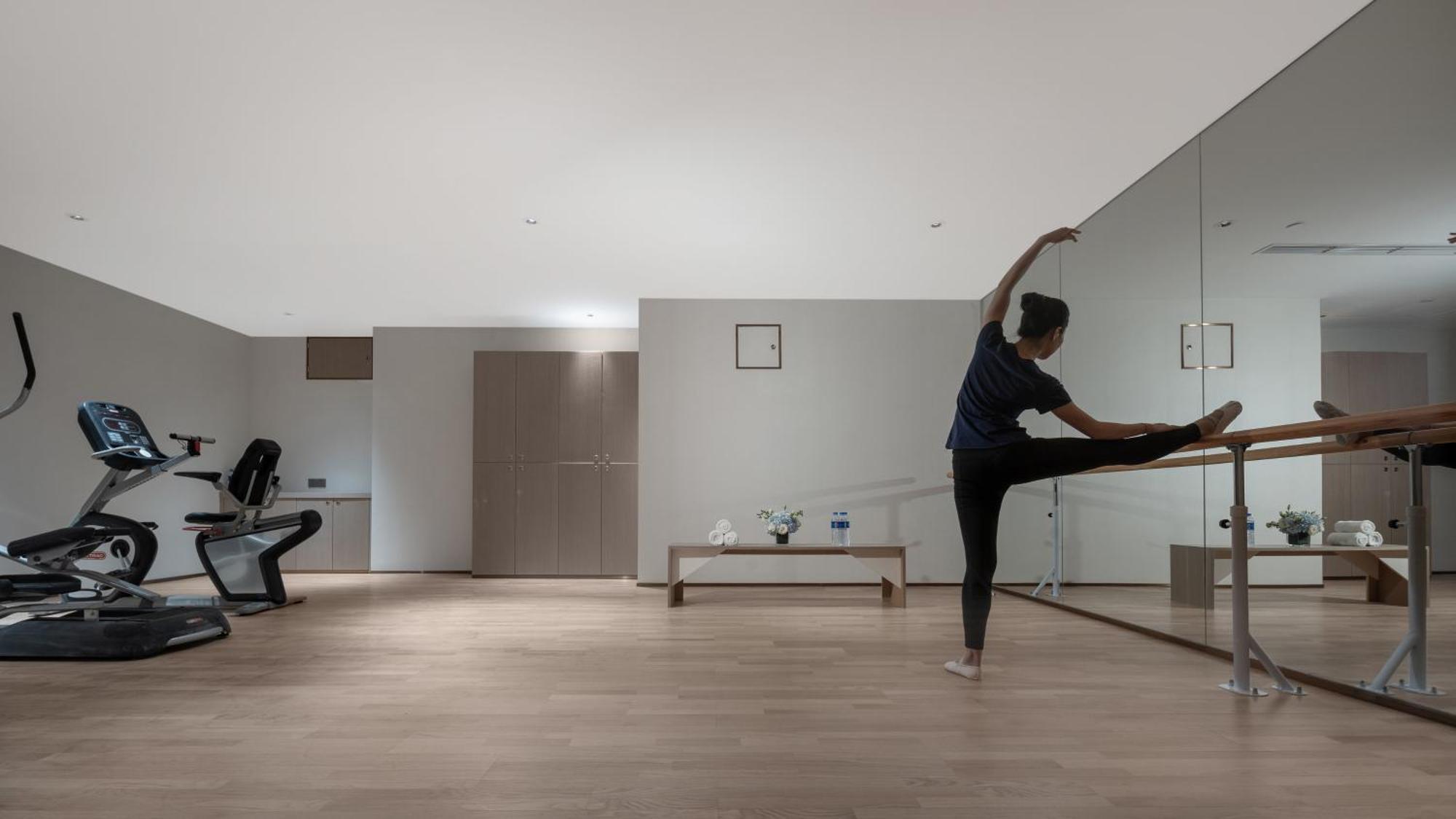Holiday Inn Beijing Focus Square By Ihg Exteriör bild