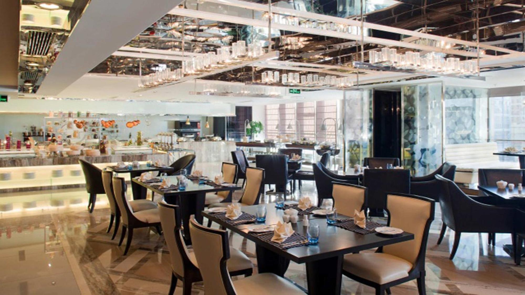 Holiday Inn Beijing Focus Square By Ihg Exteriör bild